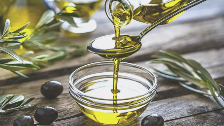 High Cholesterol? 5 Healthful Oils You Can Include In Your Diet!