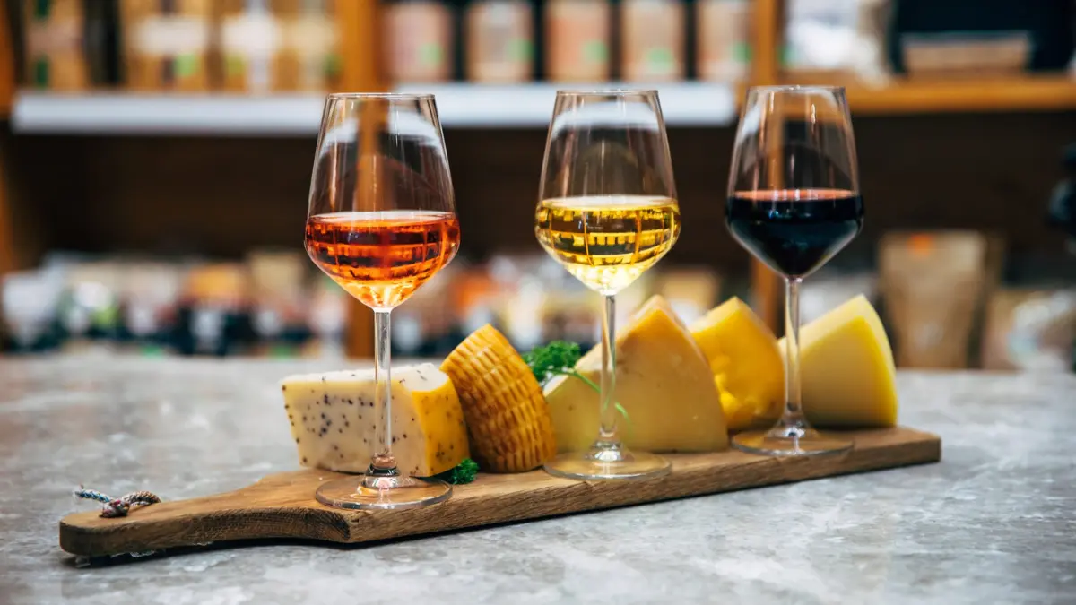 Pairing Cheese With Wine A Guide To Perfect Combinations